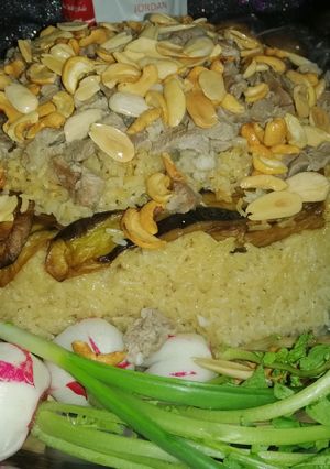 صورة لوصفة مقلوبة بالباذنجان