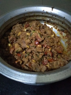 மட்டன் உப்புக்கறி (Mutton uppukari recipe in tamil) செய்முறை முக்கிய புகைப்படம்