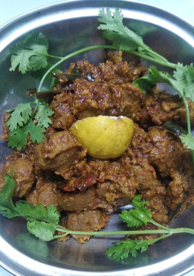 மீல் மேக்கர் மிளகு வறுவல்👌👌👌👌👌 SOYA செய்முறை முக்கிய புகைப்படம்