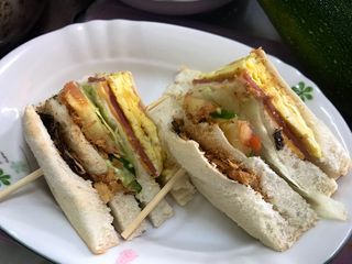 輕鬆做-總匯三明治