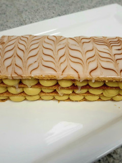 A picture of Mille feuille or custard slice.