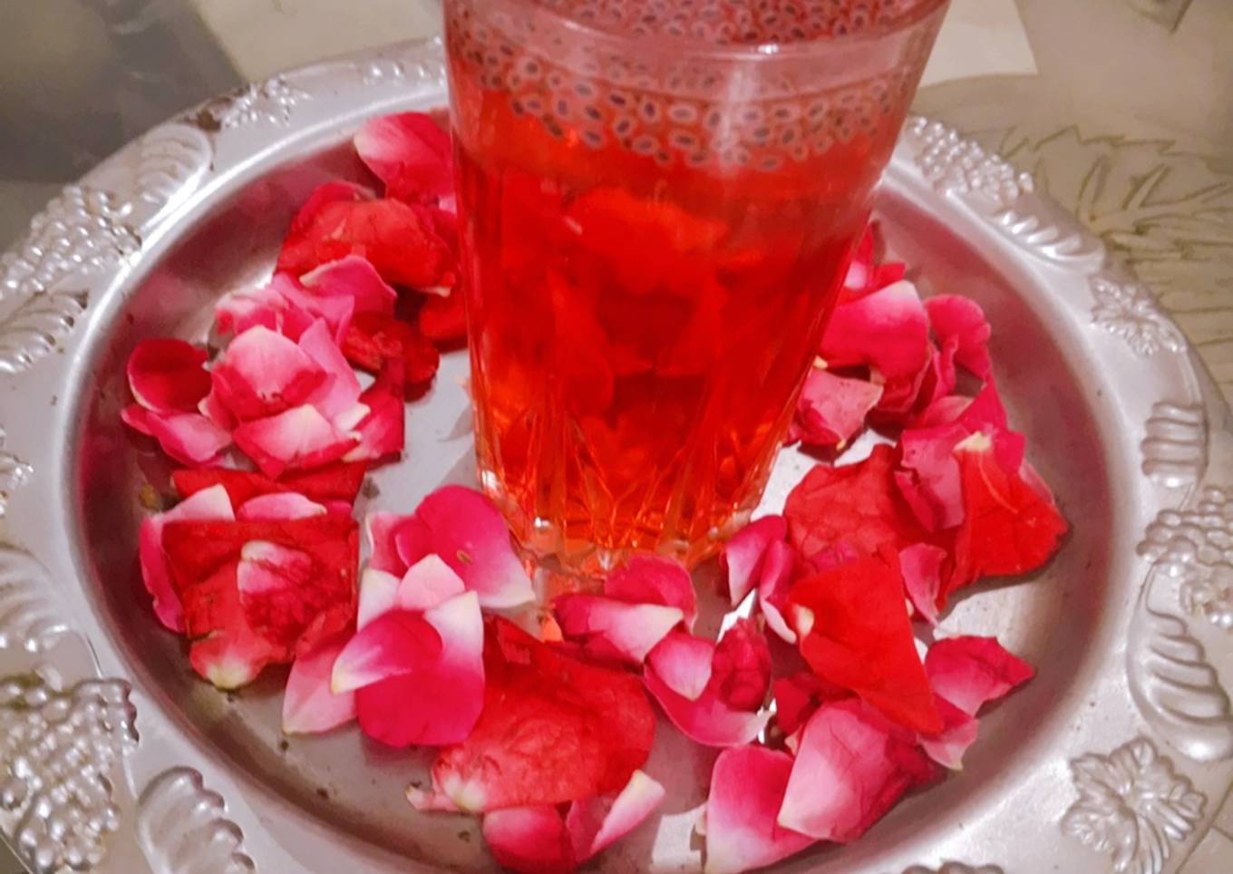 Rooh Afza n tukh malanga (basil seeds)