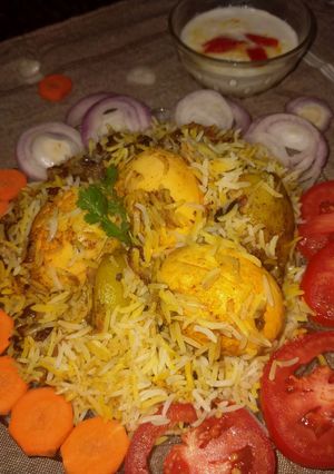 এগ বিরিয়ানী (Egg Biriani recipe in bengali) রেসিপির প্রধান ছবি