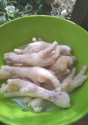 Foto resep Sup ceker ayam sederhana favoritnya anak-anak 🤗
