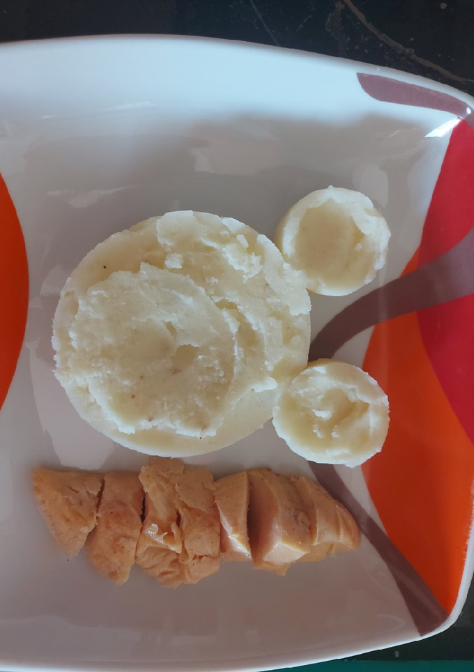 Una foto de Pollo a baja temperatura con puré de patatas