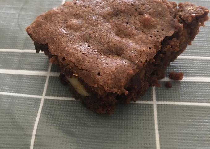 Step-by-Step Guide to Make Award-winning Family Brownies