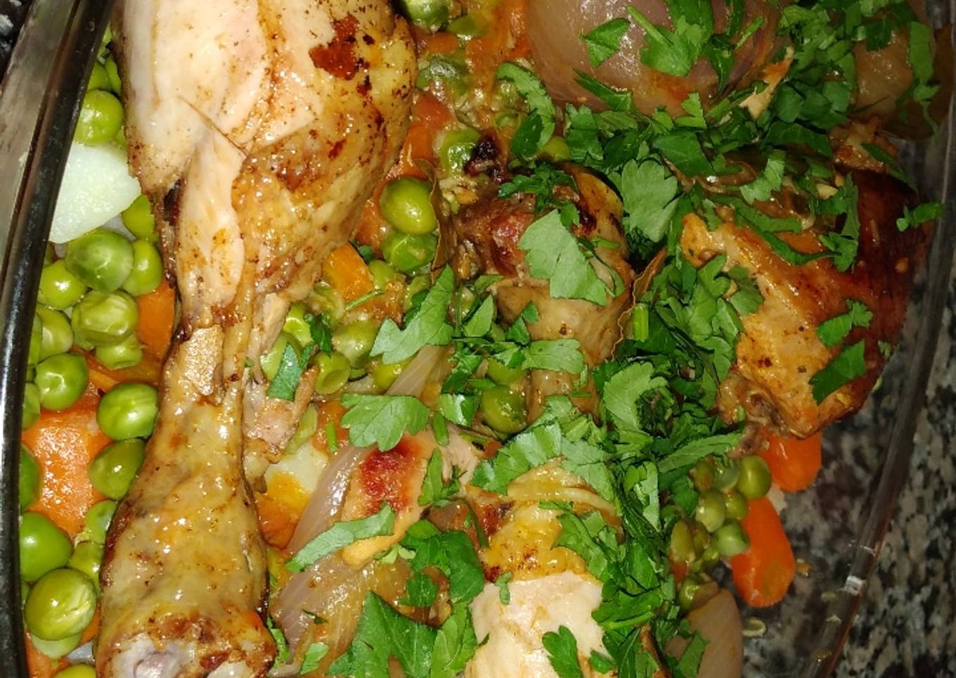 Rôti de poulet et légume à vapeur