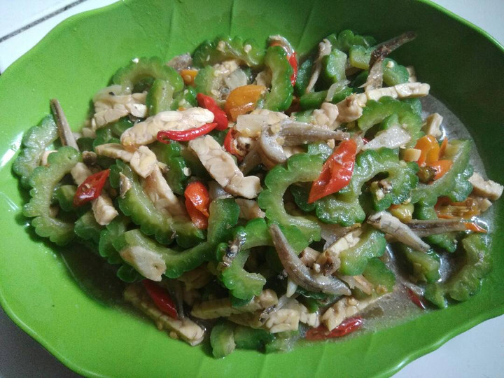 Resep Tumis pare teri pedas yang Enak Banget