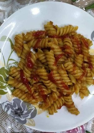 मसाला पास्ता (masala pasta recipe in Hindi) रेसिपी मुख्य फोटो