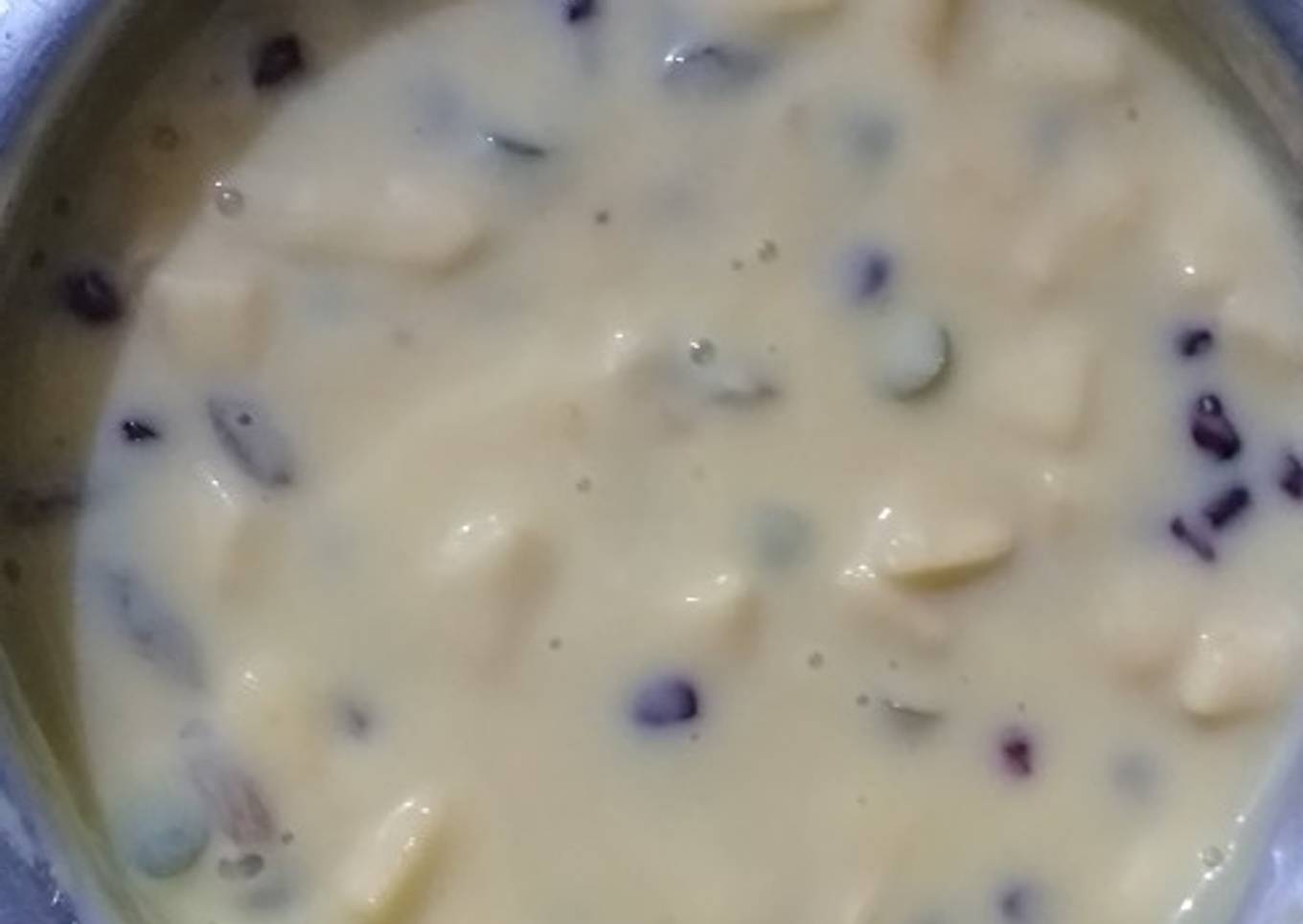 Custard fruit cream