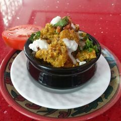 A picture of Banana's korma.