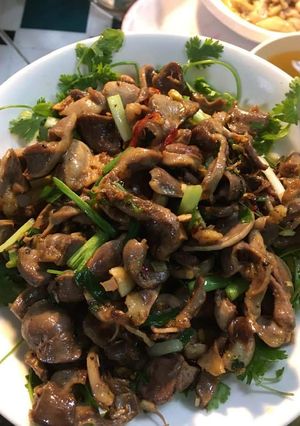 Hình của món Lòng Gà Vịt Xào Sả Ớt.