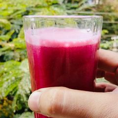 A picture of Beet root Juice.