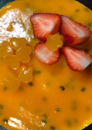 Hình của món Bánh mousse xoài chanh leo.