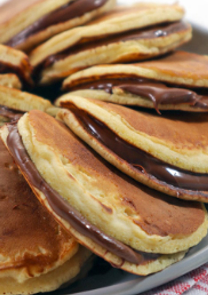 Una foto de Dorayakis rellenos de Nutella