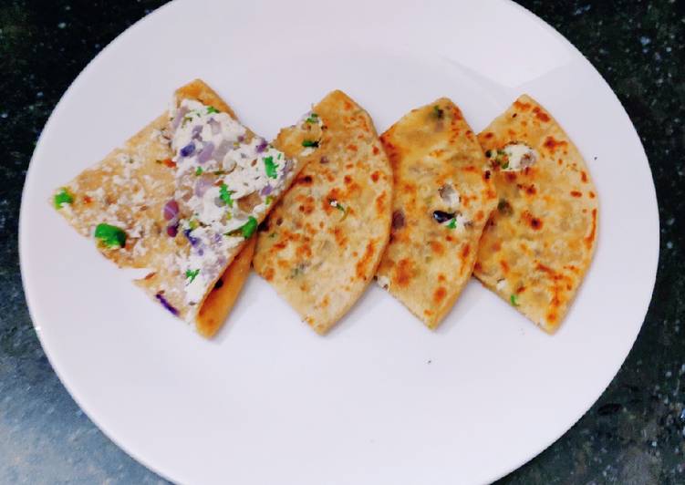 Paneer paratha
