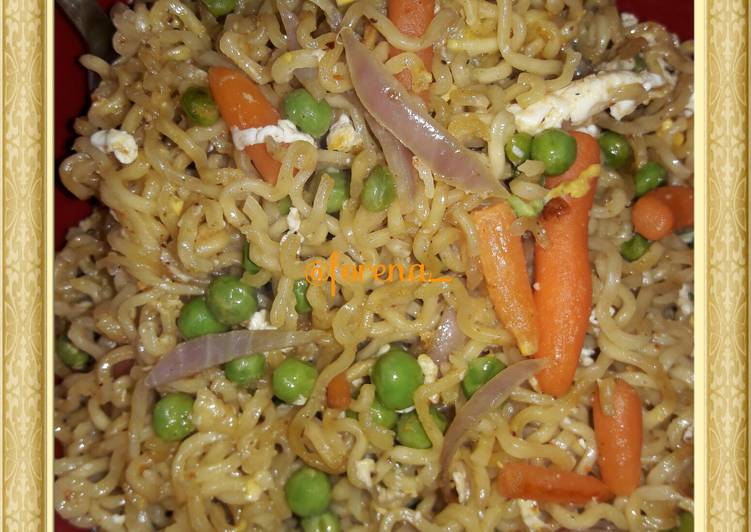 Recipe of Yummy Eggy Noodles