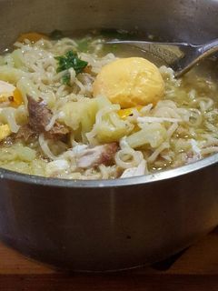 Foto resep Mie Instan Rebus Sayuran n Ayam Suwir
