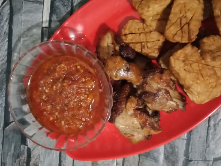 Cara Memasak Ayam goreng gurih. Juaranya resep pas mager Menu Enak