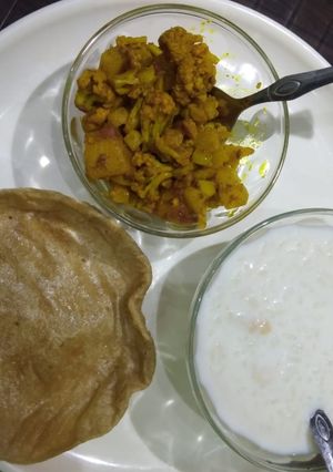 चावल की खीर (chawal ki kheer recipe in hindi) रेसिपी मुख्य फोटो
