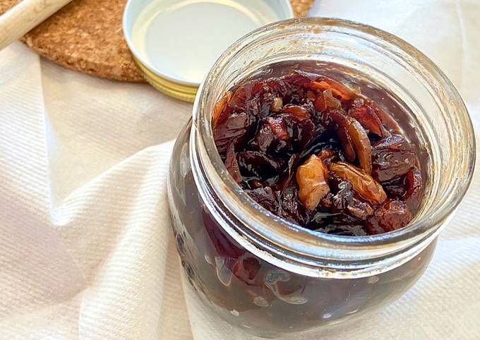 Recipe of Favorite Red onion chutney with nuts and raisins