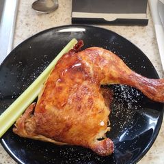 A picture of Airfyer chicken leg 🍗.