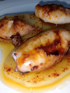 Una foto de Calamarcitos y patatas