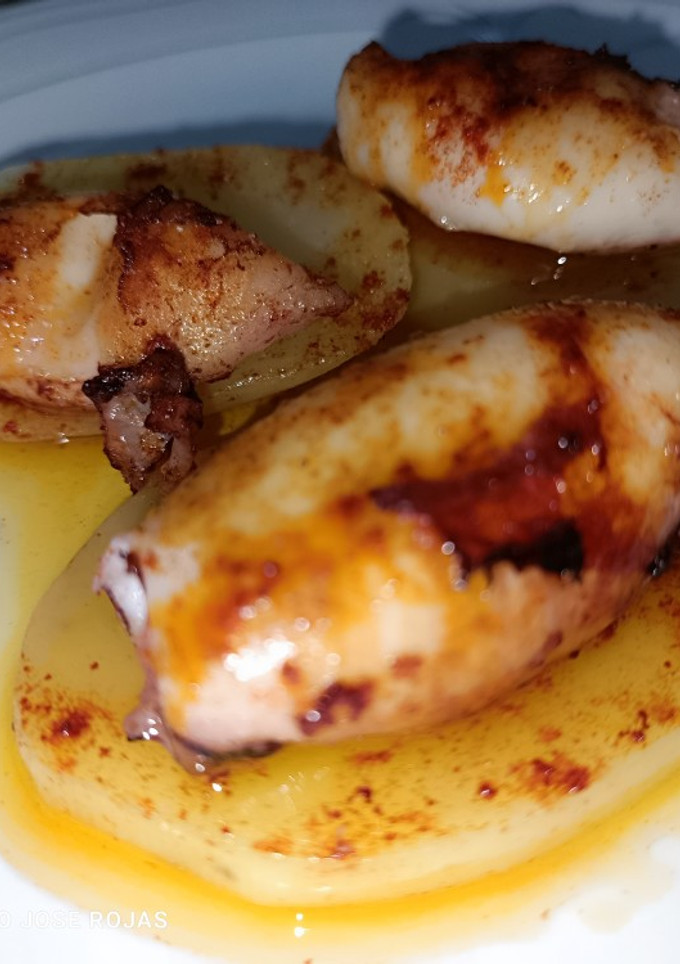 Una foto de Calamarcitos y patatas