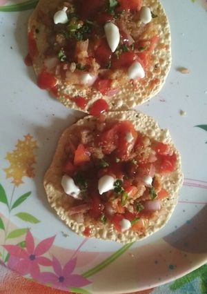 A picture of Papad masala.