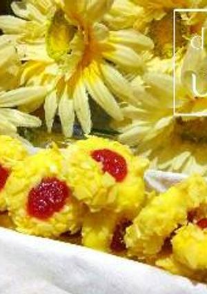 Foto resep Tumbprint almond cookies
