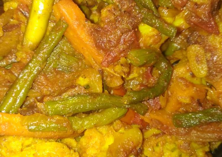 Tuesday Fresh Mix vegetable curry