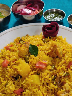 मिक्स वेज तहरी (Mix veg Tehri recipe in hindi) रेसिपी मुख्य फोटो