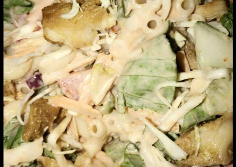 Simple Way to Prepare Ultimate Canadian pasta-chicken salad 🥗
