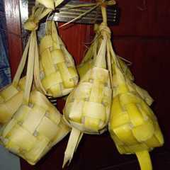 รูปของ Ketupat Cepat Hemat