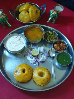 मक्के के ढोकले(makke ke dhokle recipe in hindi) रेसिपी मुख्य फोटो