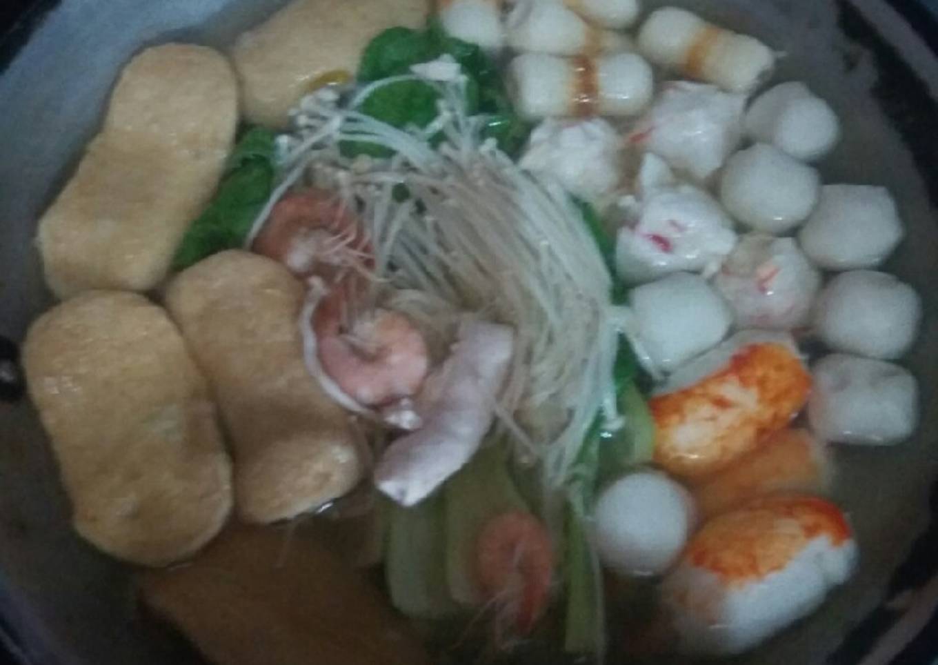 Shabu-shabu di rumah.