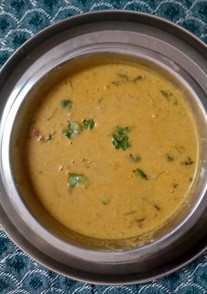 சேலம் சால்னா(Salem Salna recipe in Tamil) செய்முறை முக்கிய புகைப்படம்