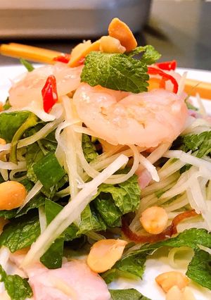 Hình của món Gỏi Đu Đủ Xanh Tôm Thịt.