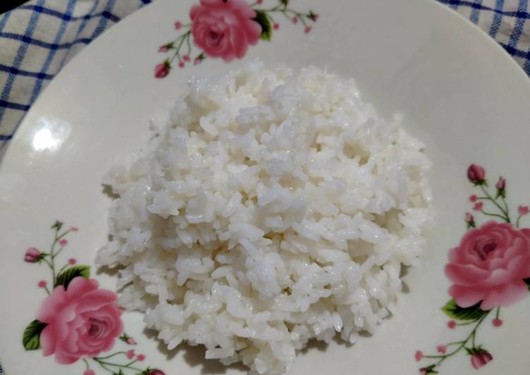 Cara Termudah Membuat Nasi Putih Enak Banget