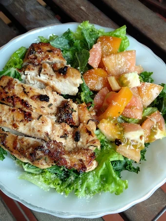 Cara Gampang Membikin Resep  Simple Grilled Chicken Salad yang Bikin Ngiler, Menggugah Selera
