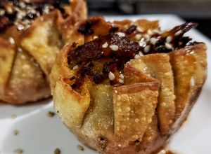 Una foto de DIM SUM Frito...!🥢