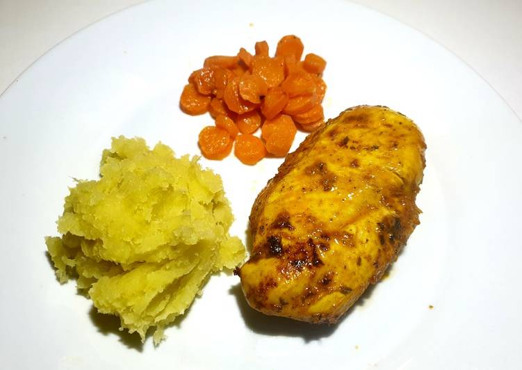 Simple Way to Prepare Ultimate Lemon Spiced Chicken Breast