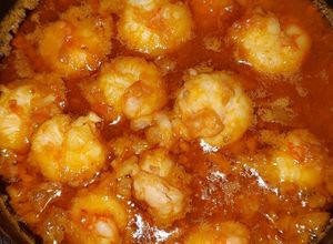 Hình của món Tôm kho tàu.