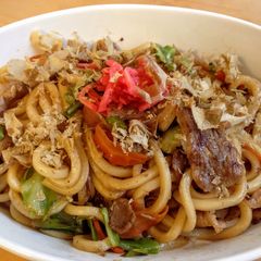 A picture of Stir-Fried Udon Noodles.