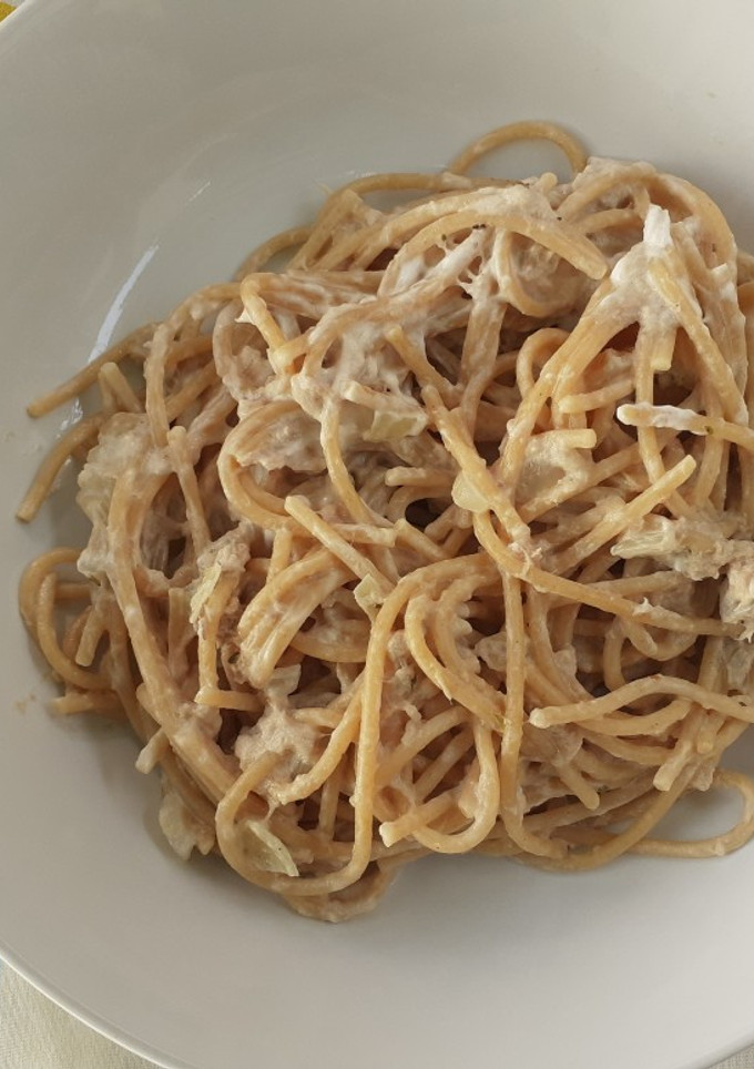 Una foto de Pasta con atún y philadelphia