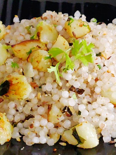 A picture of Khili Khili Sabudana Khichdi | Sago khichdi.
