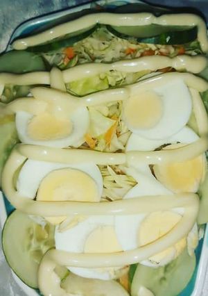 A picture of Cabbage salad.