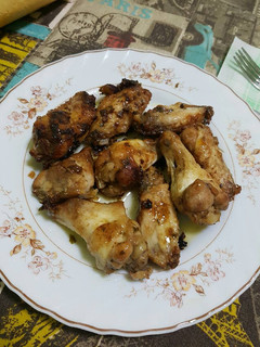 Una foto de Pollo al ajillo