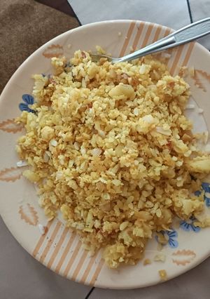 पोहा (Poha recipe in hindi) रेसिपी मुख्य फोटो