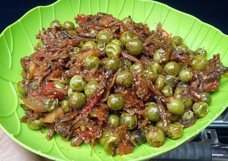 Cara Gampang Menyiapkan Sambal Leunca Teri, Lezat